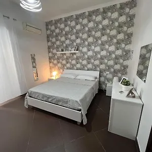 Maruzzella Napoli